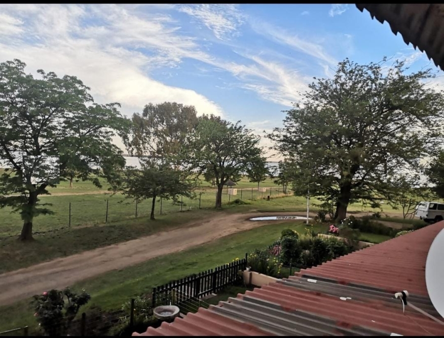 2 Bedroom Property for Sale in Deneysville Free State